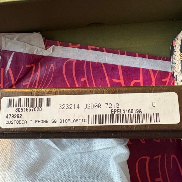 💛 GUCCI Rubber GG iPhone 5G Phone Case 💛 NO RETURNS ENSURE FIT !! Thx ☺️ - Picture 8 of 8